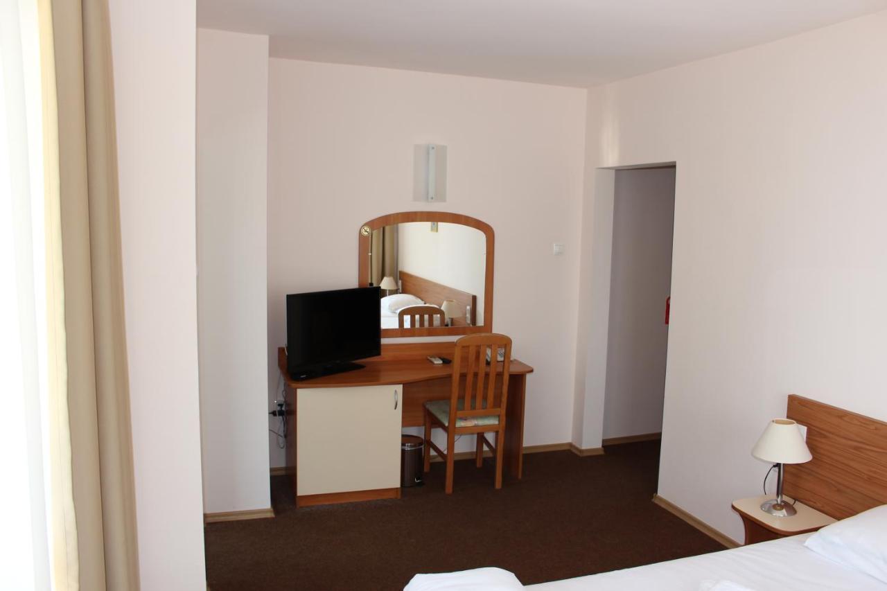Hotel Arlanda à Sveti Vlas Extérieur photo