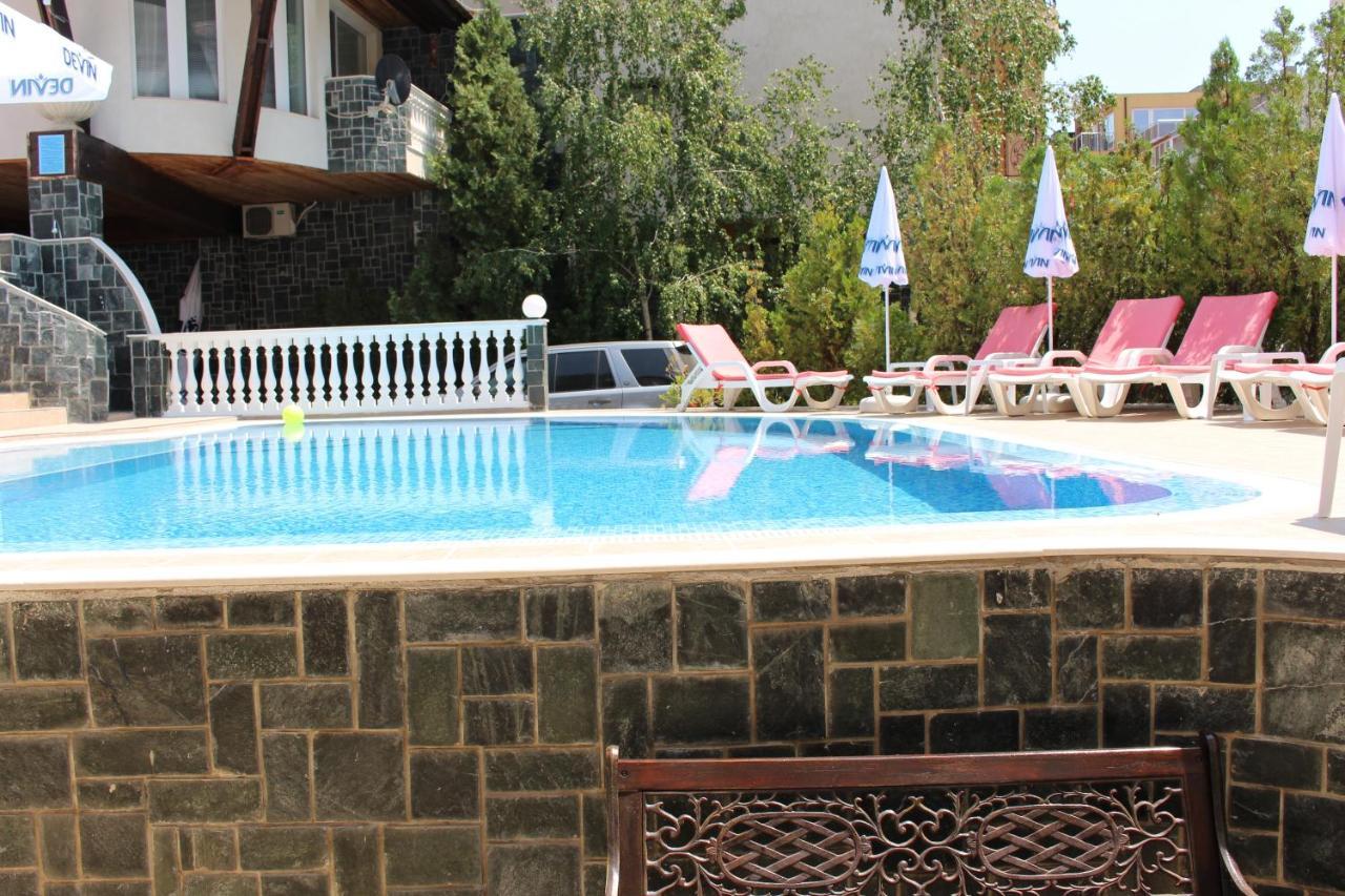 Hotel Arlanda à Sveti Vlas Extérieur photo