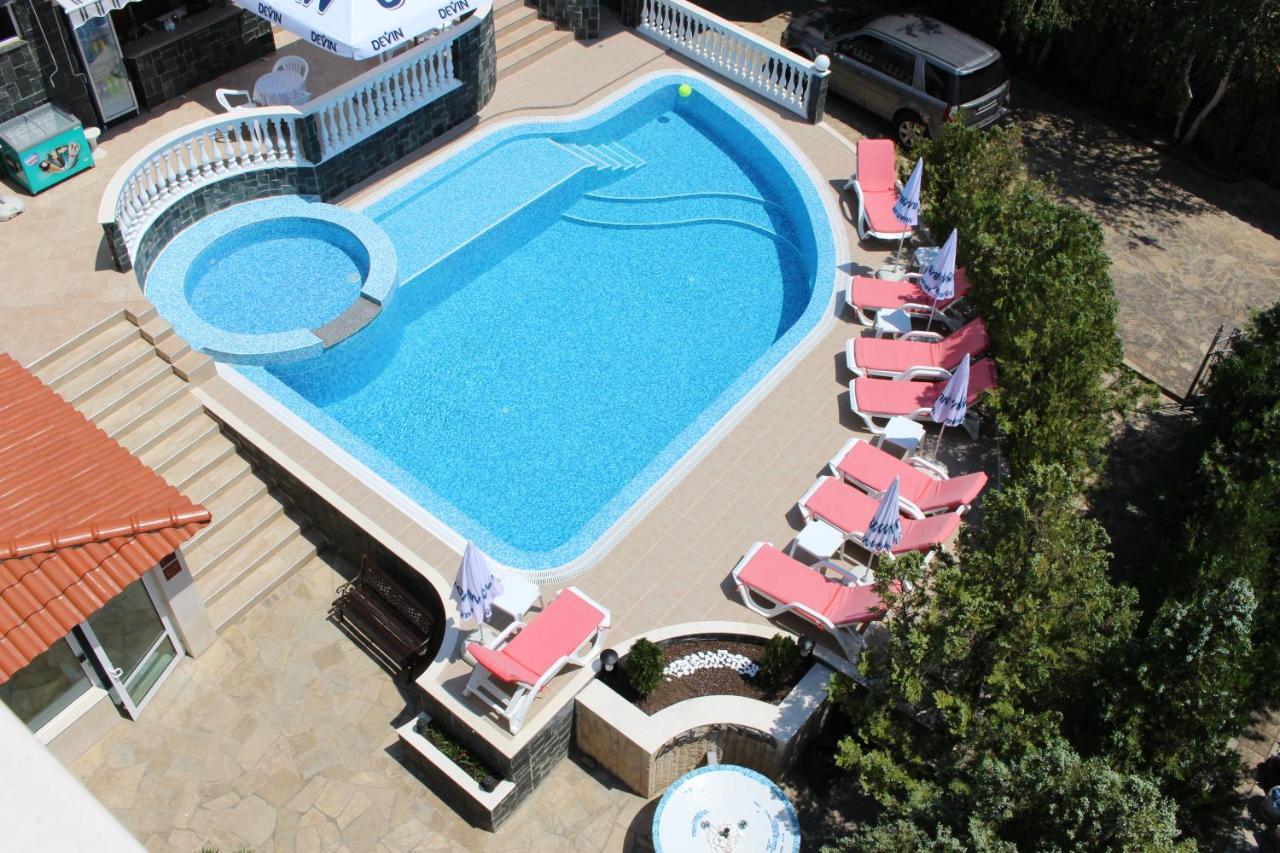 Hotel Arlanda à Sveti Vlas Extérieur photo