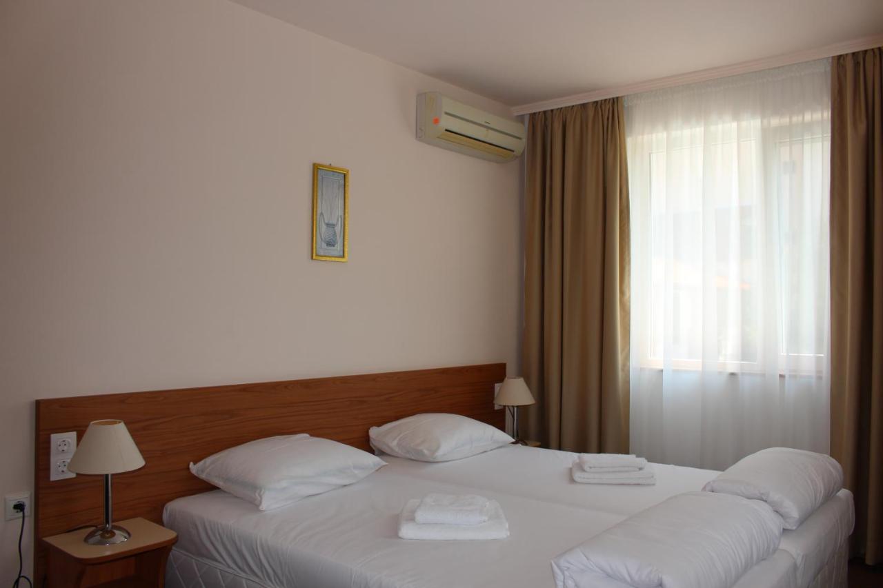 Hotel Arlanda à Sveti Vlas Extérieur photo