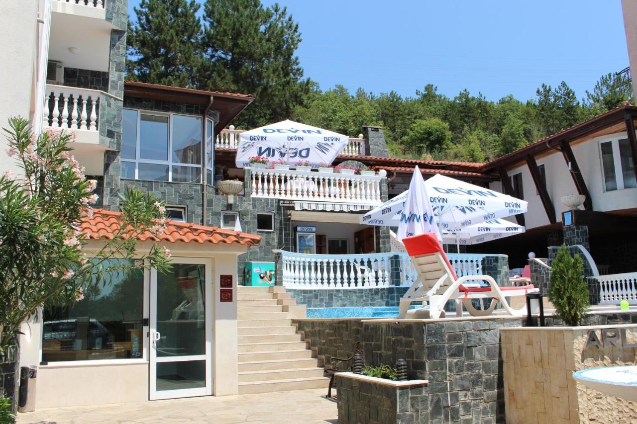 Hotel Arlanda à Sveti Vlas Extérieur photo