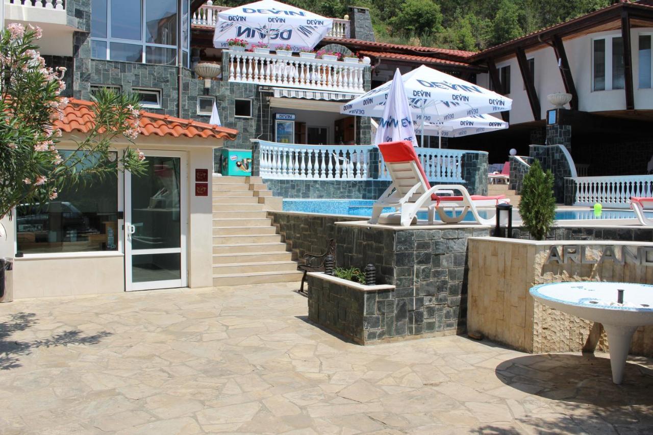 Hotel Arlanda à Sveti Vlas Extérieur photo