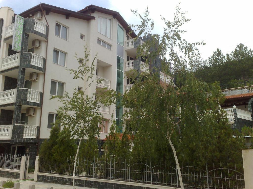 Hotel Arlanda à Sveti Vlas Extérieur photo