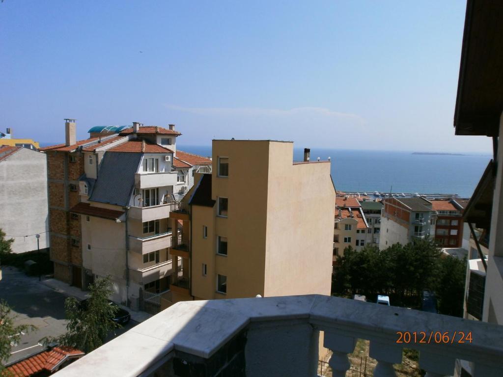 Hotel Arlanda à Sveti Vlas Extérieur photo